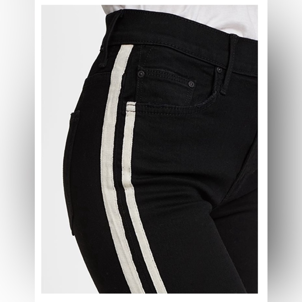 MOTHER INSIDER CROP STEP FRAY JEANS - GUILTY RACER. 26 - Picture 3 of 15